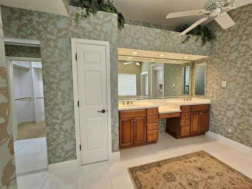 6516 Ilex Cir, Naples FL 34109-6855 exterior