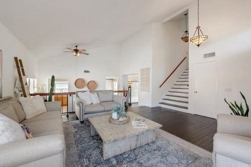 7910 Maria Dr, Riverside CA 92509-7012 exterior