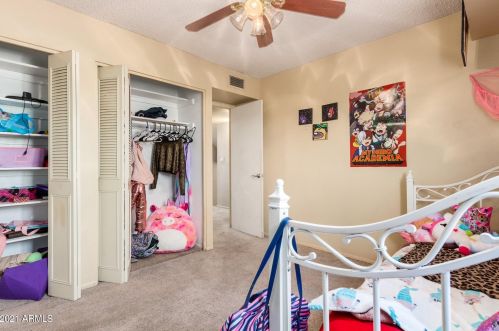 1307 44th St, Phoenix AZ 85044-6005 exterior