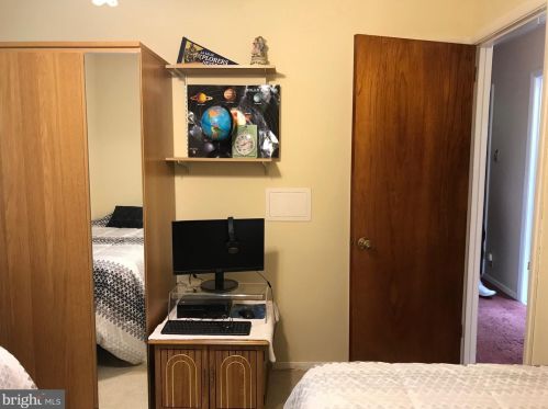 8827 Blue Grass Rd, Philadelphia PA 19114-3201 exterior