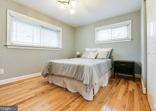 116 Gladden St, Alexandria VA 22304-2402 exterior