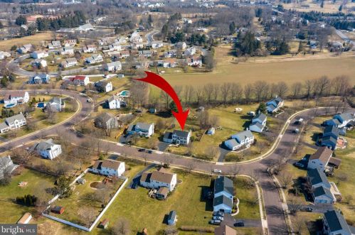 108 Muirfield Dr, Limerick PA 19468-1179 exterior