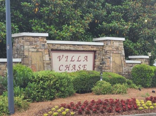 6744 Mimosa Cir, Tucker GA  30084-1981 exterior