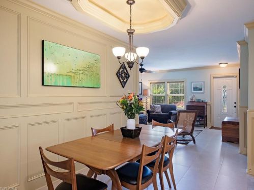 713 97 Ave, Naples FL 34108-2282 exterior