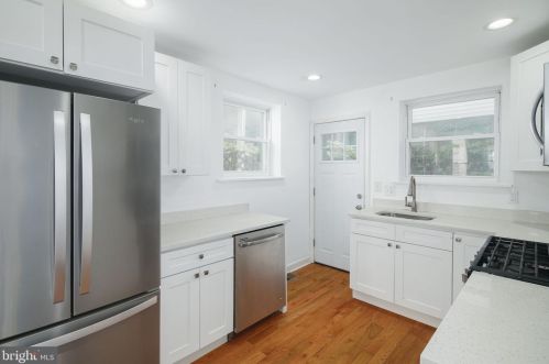 1645 Carlisle St, Philadelphia PA 19132-4018 exterior