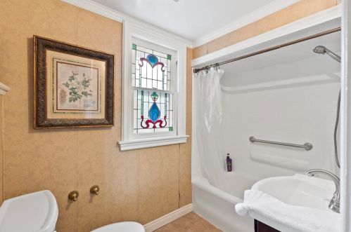 117 Maple Ave, Saint Louis MO 63138-3054 exterior