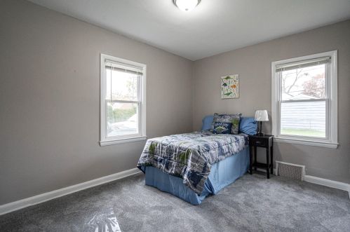 4210 Congress St, Milwaukee WI  53209-5836 exterior