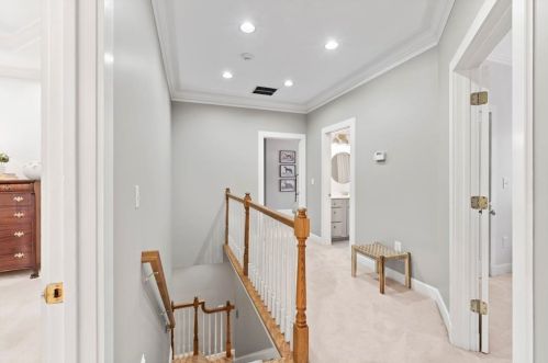 875 Kings Ct, Atlanta GA 30306-3431 exterior