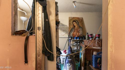 2040 40 Dr, Phoenix AZ 85051-3609 exterior