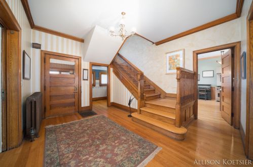 60 College Ave, Grand Rapids MI 49503-1155 exterior