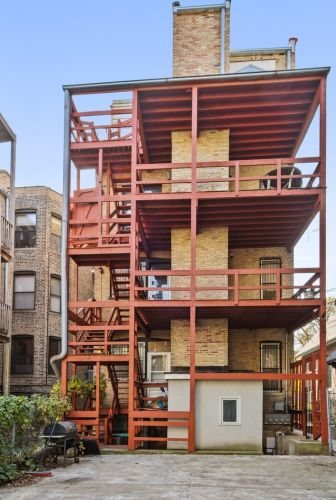 650 Barry Ave, Chicago IL 60634-4912 exterior