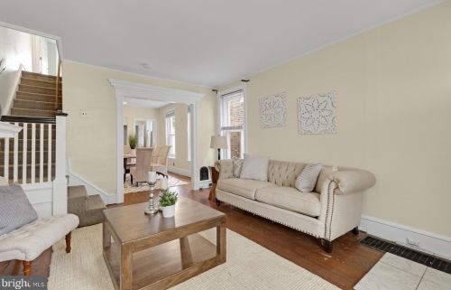 133 Leverington Ave, Philadelphia, PA 19127-2019