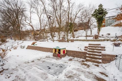 841 Macarthur Dr, Pittsburgh PA 15228-1703 exterior