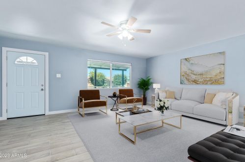 2925 42nd Ave, Phoenix AZ  85019-4323 exterior