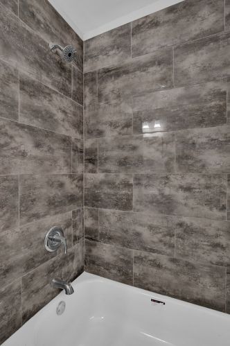 9722 Calumet Ave, Chicago IL  60628-1430 exterior