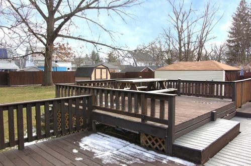 11 Benham St, Springfield MA 01109-2302 exterior