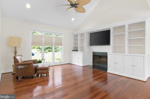 2813 Fennel Rd, Edgewater MD 21037-1143 exterior