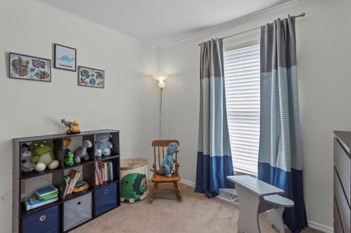 621 City Vw Ave, Pittsburgh PA 15202-2208 exterior