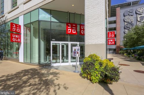 1904 Lewis Ave, Rockville MD 20851-2330 exterior