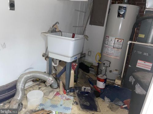 3808 Delano St, Silver Spring MD 20902-1030 exterior