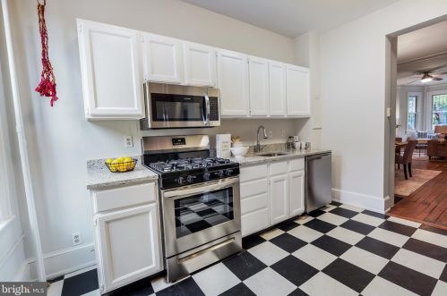 628 Q St, Washington DC 20001-3404 exterior