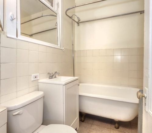 15 Pond St, Boston MA exterior