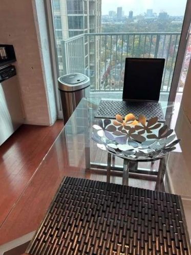 361 17th St, Atlanta GA 30363-1019 exterior