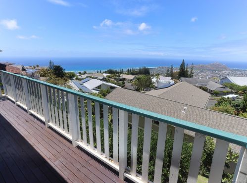 2344 Halekoa Dr, Honolulu HI 96821-1038 exterior