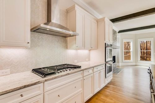 10820 Rogers Cir, Duluth GA 30097-1928 exterior