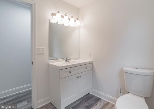 345 Pine Grove Rd, Hanover PA  17331-7702 exterior