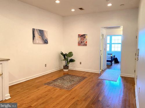 1609 17th St, Washington, DC 20009-2403