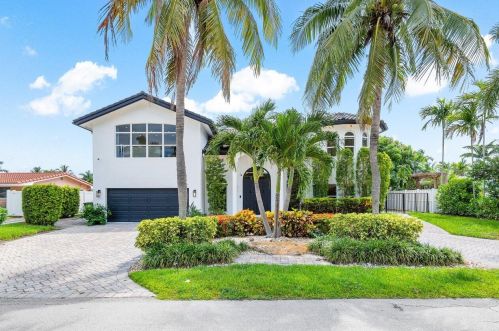 1366 4th Ct, Boca Raton, FL 33432-1409