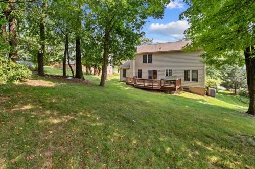 1642 Pinehurst Ct, Pittsburgh, PA 15237-1598