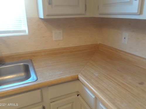 4516 Edgemont Ave, Phoenix AZ 85035-1808 exterior