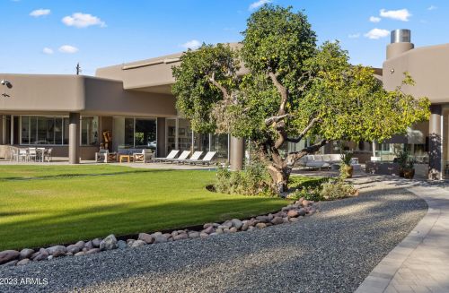 2111 Colter St, Phoenix AZ  85015-2821 exterior