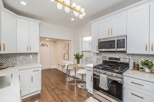 2311 Foster Ave, Chicago IL  60625-1825 exterior