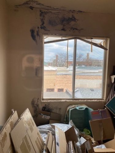 4238 Wrightwood Ave, Chicago IL 60639-1343 exterior