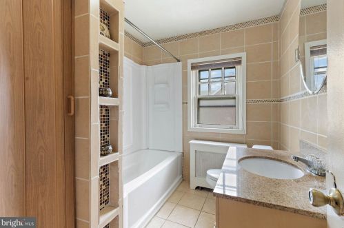 101 Elkinton Ave, Chester PA 19013-5030 exterior