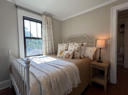 2053 Helena St, Madison WI 53704-5519 exterior