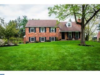 231 Dogwood Ln, Berwyn, PA 19312-1736