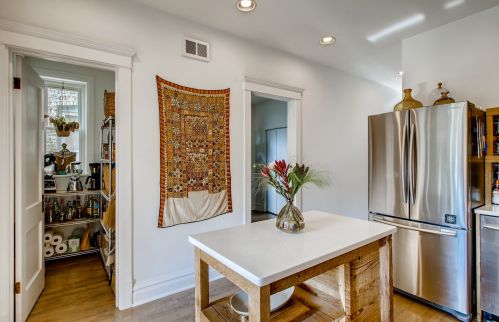 1432 Central Park Ave, Chicago IL 60655-3415 exterior