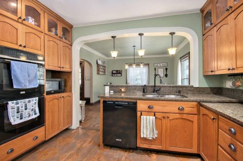 128 Glendale Blvd, Kalamazoo MI 49004-1318 exterior