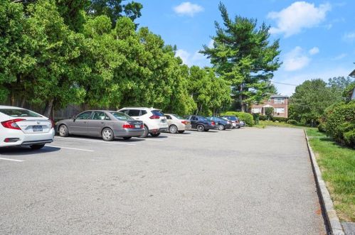 346 State Rd, Briarcliff NY 10510-1426 exterior