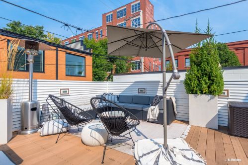 1702 Wabansia Ave, Chicago IL 60622-1414 exterior