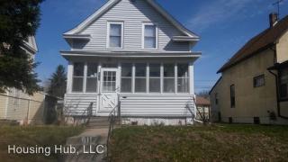 811 Sherburne Ave, Saint Paul MN  55104-2714 exterior