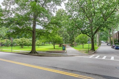 120 Amory St, Brookline MA  02446-3574 exterior