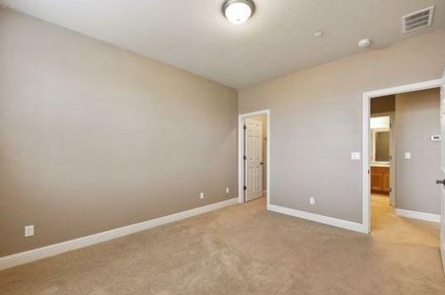 2110 Fenceline Dr, Folsom CA exterior