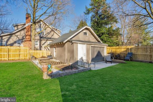 104 Morgan Ave, Riverton NJ 08077-1106 exterior