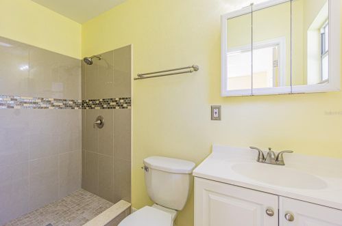 1735 Comanche Ave, Tampa FL 33634-5043 exterior