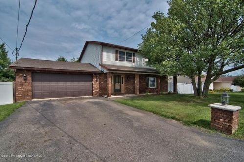 1118 Claire Dr, Scranton, PA 18517-2046